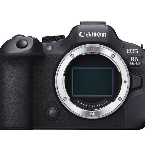 Canon EOS R6 Mark II Mirrorless Camera 1